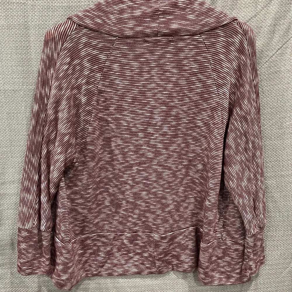 Unity World Cardigan - Size Medium - Picture 2 of 4
